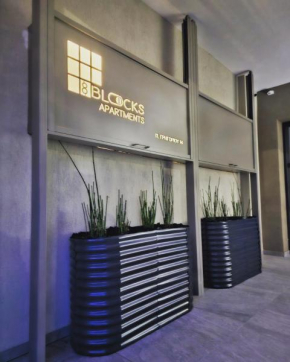 8 Blocks Apartments 4A